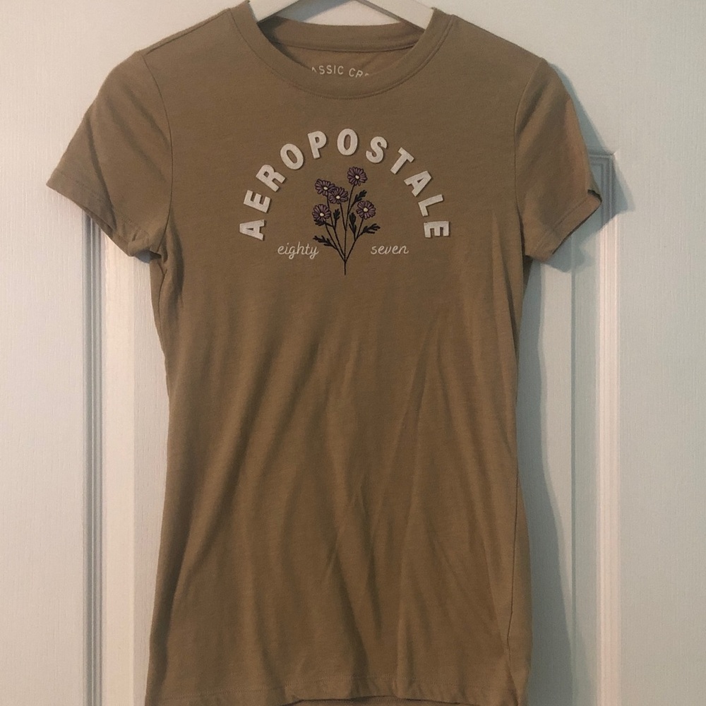 Aeropostale Olive Green Short Sleeve Tee with Floral Logo